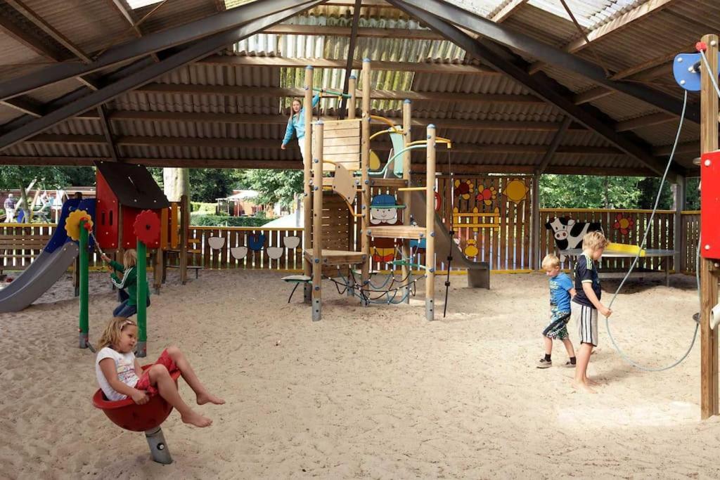 박케빈 4-6 Persoons Vakantiewoning Met Eigen Tuin 빌라 외부 사진